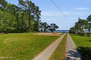 310 Myrtlewood Ln, Bayboro, NC 28515 - Photo 24