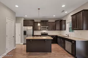 3015 Dana Ln, Aberdeen, NC 28315 - Photo 16