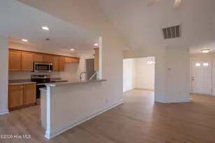 359 Putnam Dr, Wilmington, NC 28411 - Photo 6
