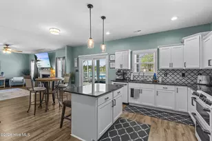 109 Sparrow Dr, New Bern, NC 28560 - Photo 16