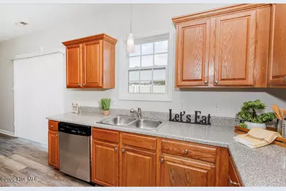 828 Jade Lane, Winterville, NC 28590 - Photo 16