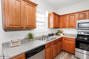 828 Jade Ln, Winterville, NC 28590 - Photo 12