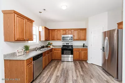 828 Jade Lane, Winterville, NC 28590 - Photo 8