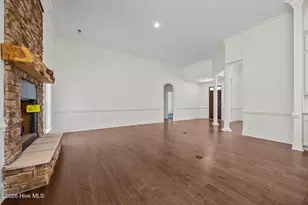 404 Donald Dr, Winterville, NC 28590 - Photo 12