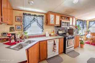 10278 NC-33, Whitakers, NC 27891 - Photo 14