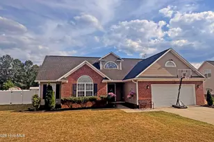 175 Sandspur Ct, Raeford, NC 28376 - Photo 1