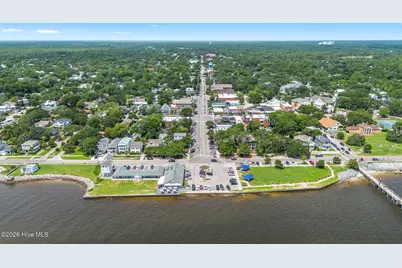 413 N Howe Street, Southport, NC 28461 - Photo 14