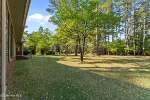 708 Frederick Ave, Laurinburg, NC 28352 - Photo 14