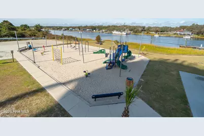226 Ocean Boulevard E, Holden Beach, NC 28462 - Photo 56