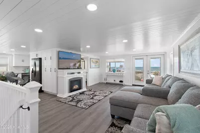 226 Ocean Boulevard E, Holden Beach, NC 28462 - Photo 18