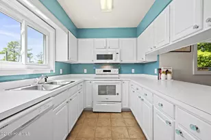 312 McGinnis Dr, Pine Knoll Shores, NC 28512 - Photo 14