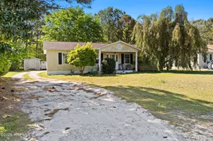 2712 Evans Cir SW, Shallotte, NC 28470 - Photo 2