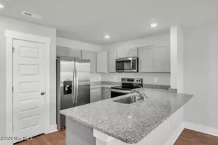 109 N Grassland Rd, Surf City, NC 28445 - Photo 2