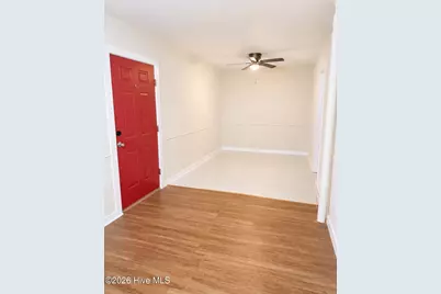 511 N B Street, Bridgeton, NC 28519 - Photo 2