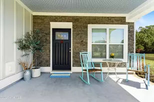 335 Lightning Bug Ln, Holly Ridge, NC 28445 - Photo 2