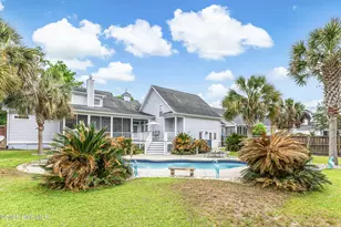 5126 Fernwood Dr, Southport, NC 28461 - Photo 8