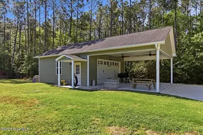 111 W Huckleberry Way, Rocky Point, NC 28457 - Photo 4