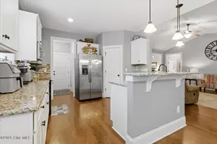 111 W Huckleberry Way, Rocky Point, NC 28457 - Photo 8