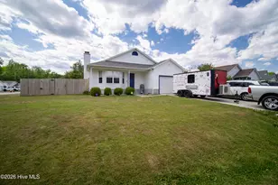 116 Eastgate Dr, Jacksonville, NC 28540 - Photo 4