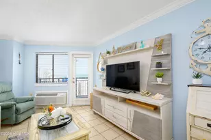 2001 S Ocean Blvd, Myrtle Beach, SC 29577 - Photo 4