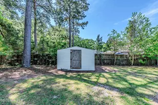 223 Spring Dr, Jacksonville, NC 28540 - Photo 6