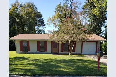 126 Tanglewood Drive, Jacksonville, NC 28540 - Photo 1