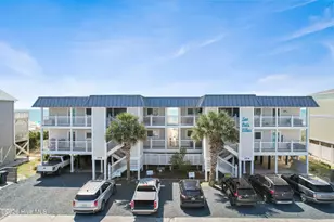 104 Ocean Blvd E, Holden Beach, NC 28462 - Photo 1