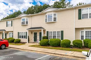 2325 Vineyard Dr, Winterville, NC 28590 - Photo 2