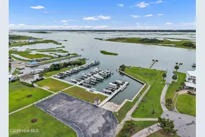 650 Cedar Point Boulevard #F3, Cedar Point, NC 28584 - Photo 38