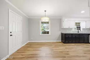 127 Abbey Ln, Washington, NC 27889 - Photo 10