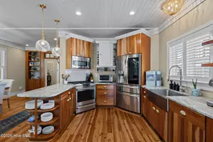 604 E Front St, New Bern, NC 28560 - Photo 20