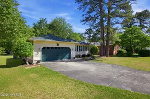 1836 Caracara Dr, New Bern, NC 28560 - Photo 8