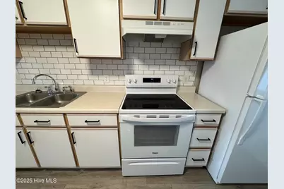 2235 Hurt Drive, Rocky Mount, NC 27804 - Photo 10