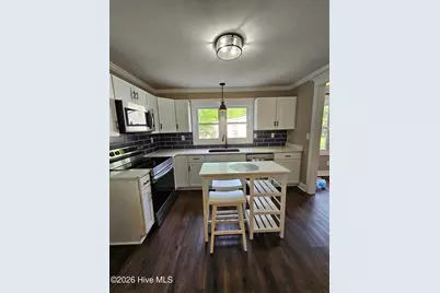 16 White Oak Street, Jacksonville, NC 28540 - Photo 4
