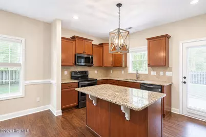417 Harlequin Court, Sneads Ferry, NC 28460 - Photo 10