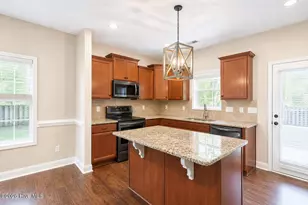 417 Harlequin Ct, Sneads Ferry, NC 28460 - Photo 10