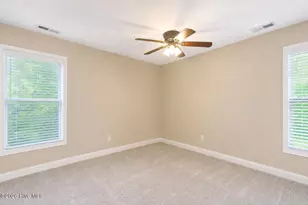 417 Harlequin Ct, Sneads Ferry, NC 28460 - Photo 32