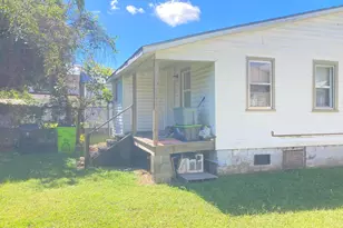 308 Jones St, New Bern, NC 28562 - Photo 2