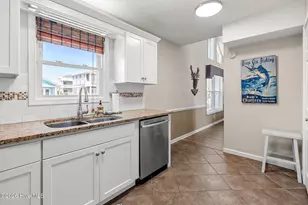 108 Sunshine Ln, Holden Beach, NC 28462 - Photo 12