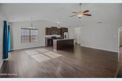 309 Merin Height Road, Jacksonville, NC 28546 - Photo 6