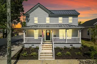 406 N B St, Bridgeton, NC 28519 - Photo 2