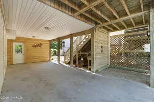 104 SW 28th St, Oak Island, NC 28465 - Photo 8