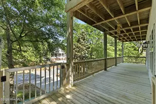 104 SW 28th St, Oak Island, NC 28465 - Photo 10