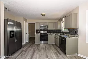 411 Candlewood Dr, Jacksonville, NC 28540 - Photo 12