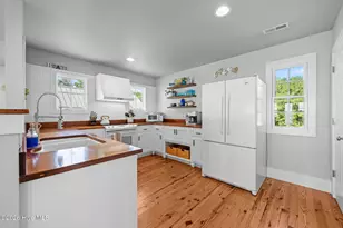 511 Neuse Village Rd, Arapahoe, NC 28510 - Photo 14