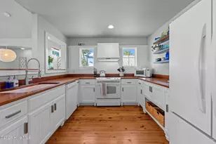 511 Neuse Village Rd, Arapahoe, NC 28510 - Photo 12