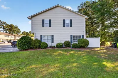 41 Pirates Cove Drive, Swansboro, NC 28584 - Photo 4