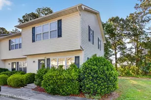 41 Pirates Cove Dr, Swansboro, NC 28584 - Photo 1