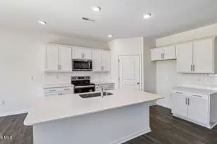 190 Charlies Bnd Wy, Spring Lake, NC 28390 - Photo 14