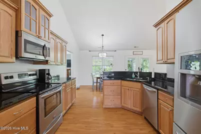 382 Carolina Pines Boulevard, New Bern, NC 28560 - Photo 8